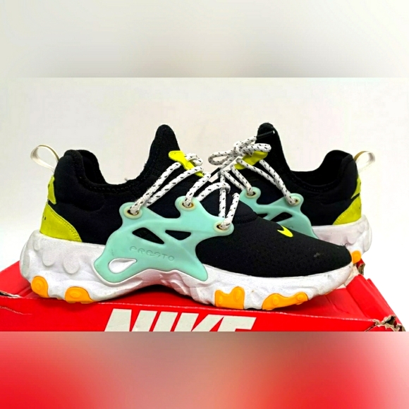 Nike React Prest Running Shoes Black/Psychic Pink/Teal Tint Women 10.5 or Men 9 - Picture 2 of 6